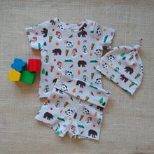 Load image into Gallery viewer, Vermonter - New Baby Gift Set