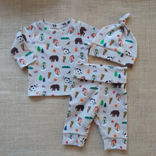 Load image into Gallery viewer, Vermonter - New Baby Gift Set