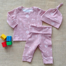 Load image into Gallery viewer, Pink Mountain- New Baby Gift Set