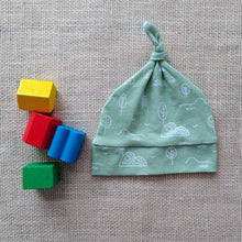 Load image into Gallery viewer, Green Mountain- New Baby Gift Set