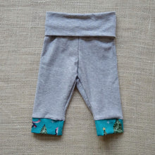 Load image into Gallery viewer, Need a baby gift? This adorable baby bodysuit/pants set is made of soft cotton knit with a smooth hand, featuring a natural 2-way stretch. Nickel-free snap closure allows for quick diaper changes. Fabric is prewashed and preshrunk. Machine wash/tumble dry.Made in Vermont, USA
